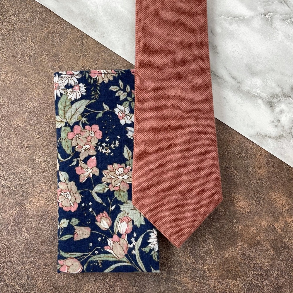 Men’s Cedar Rose Necktie & Navy Floral Pocket Square Set